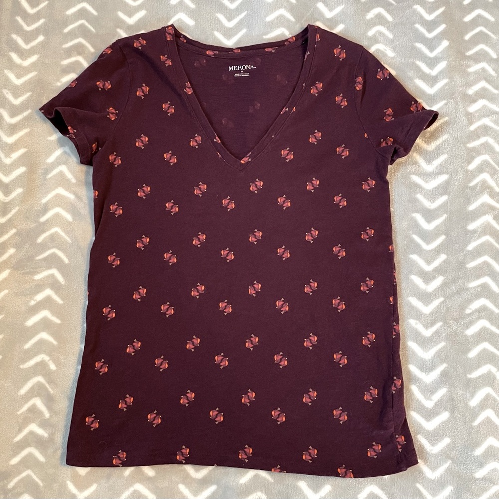 Burgundy Bird Print V-Neck Tee
